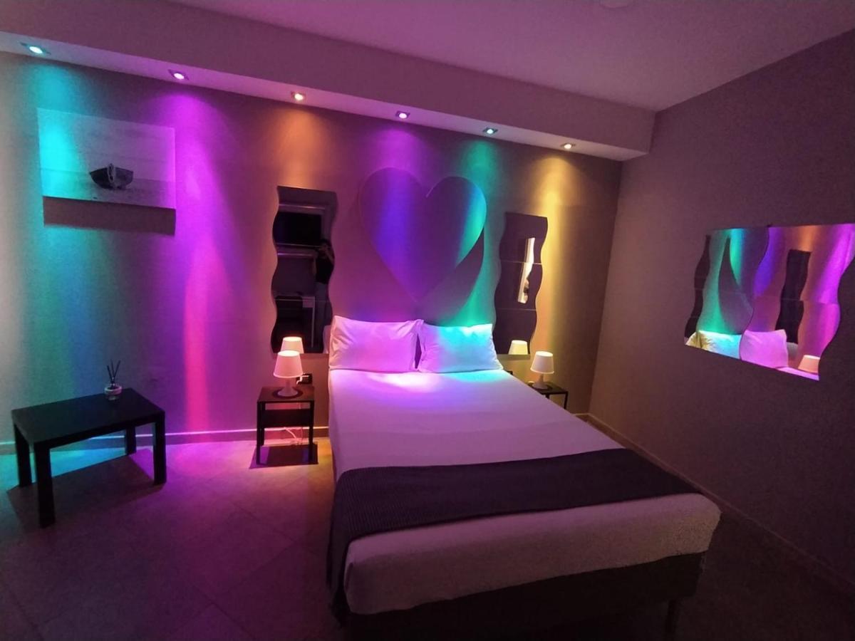 Living Bed And Breakfast 卡索里亚 外观 照片
