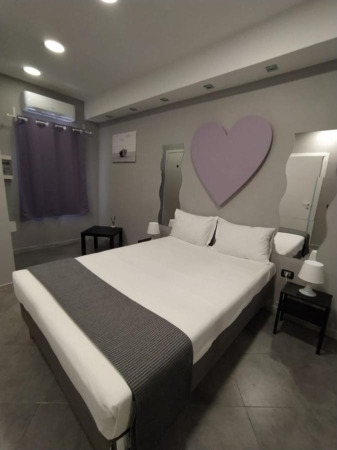 Living Bed And Breakfast 卡索里亚 外观 照片