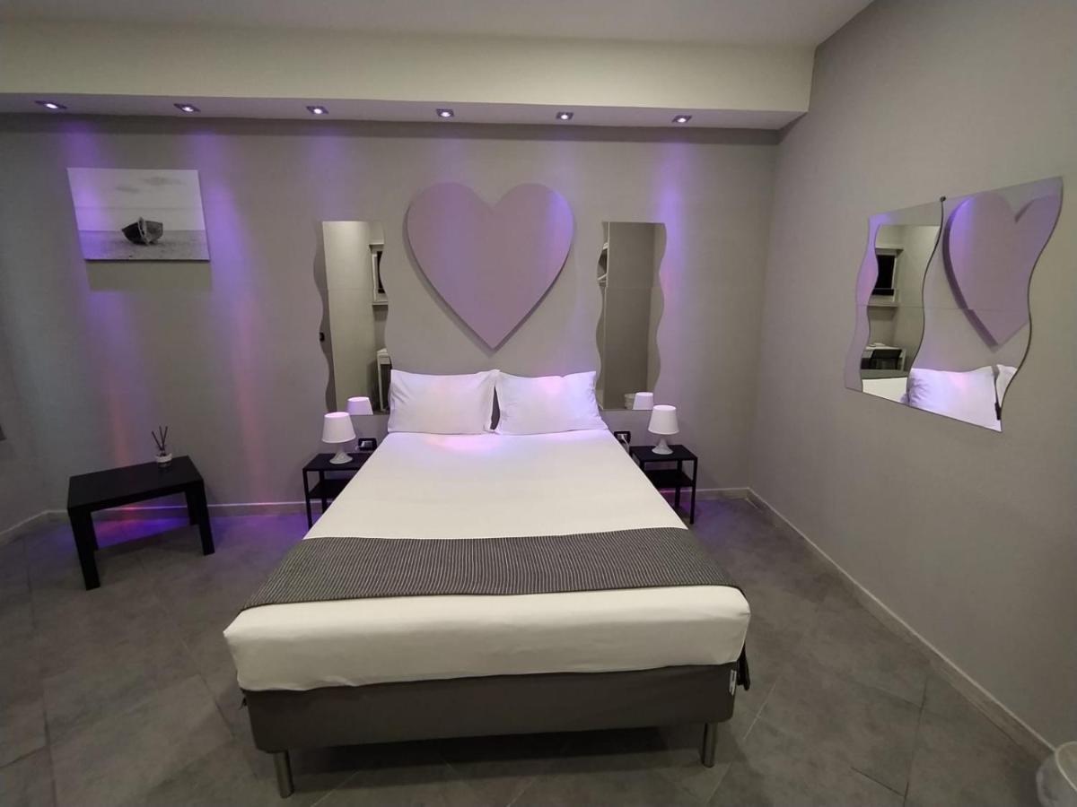 Living Bed And Breakfast 卡索里亚 外观 照片
