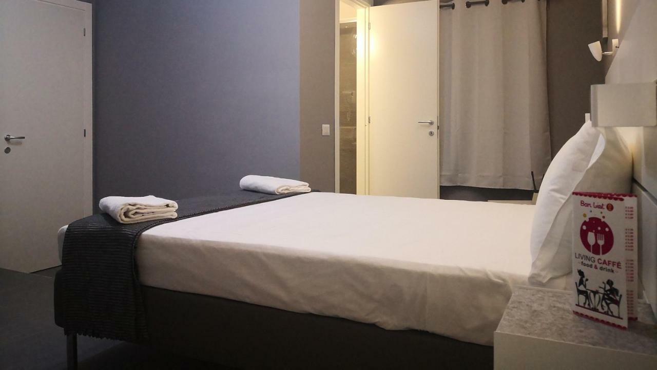 Living Bed And Breakfast 卡索里亚 外观 照片